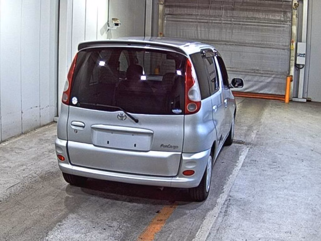TOYOTA FUNCARGO