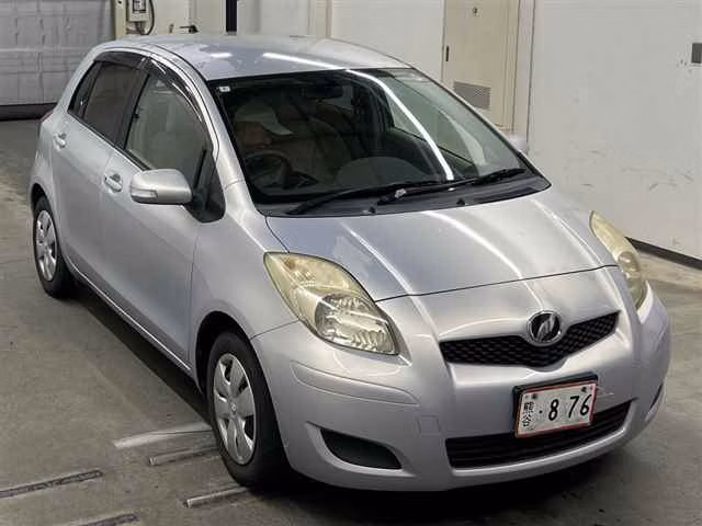 TOYOTA VITZ