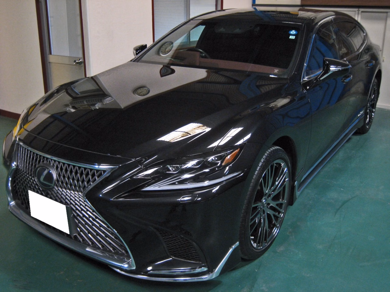 LEXUS LS500H