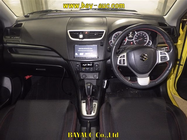 SUZUKI SWIFT