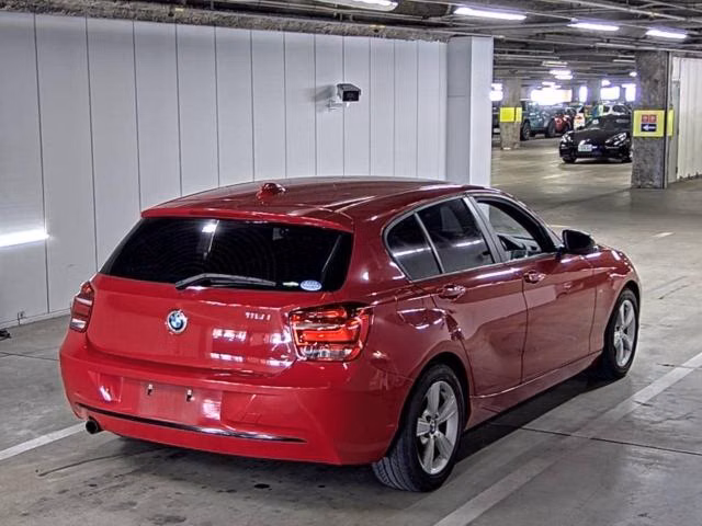 BMW 1-SERIES