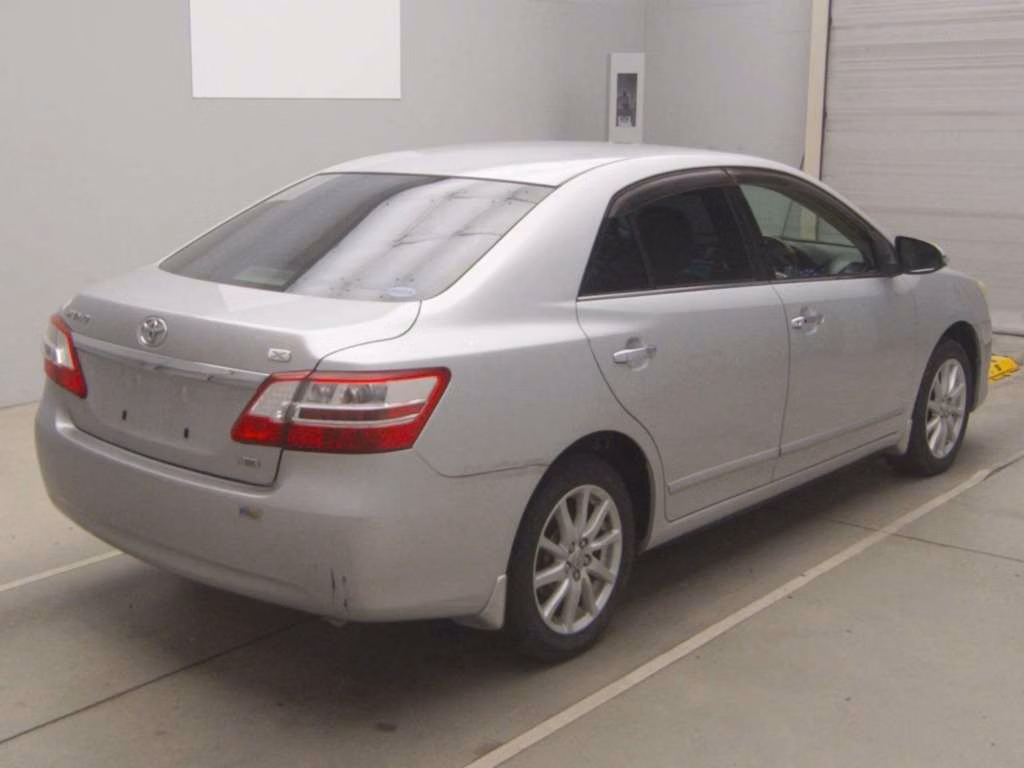 TOYOTA PREMIO