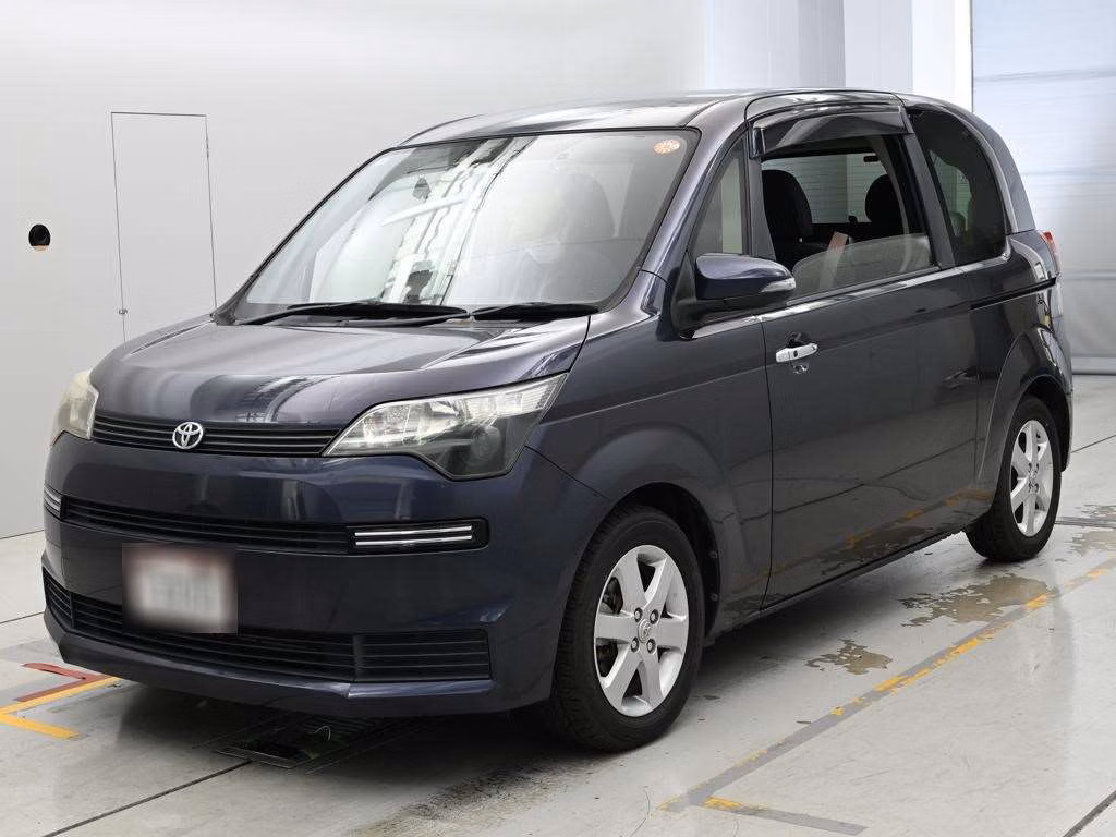 TOYOTA SPADE