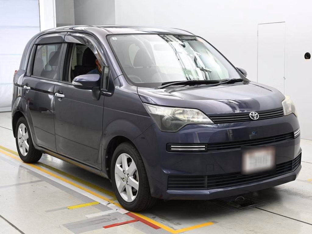 TOYOTA SPADE