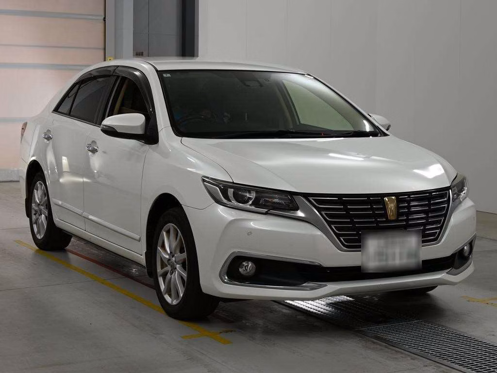 TOYOTA PREMIO
