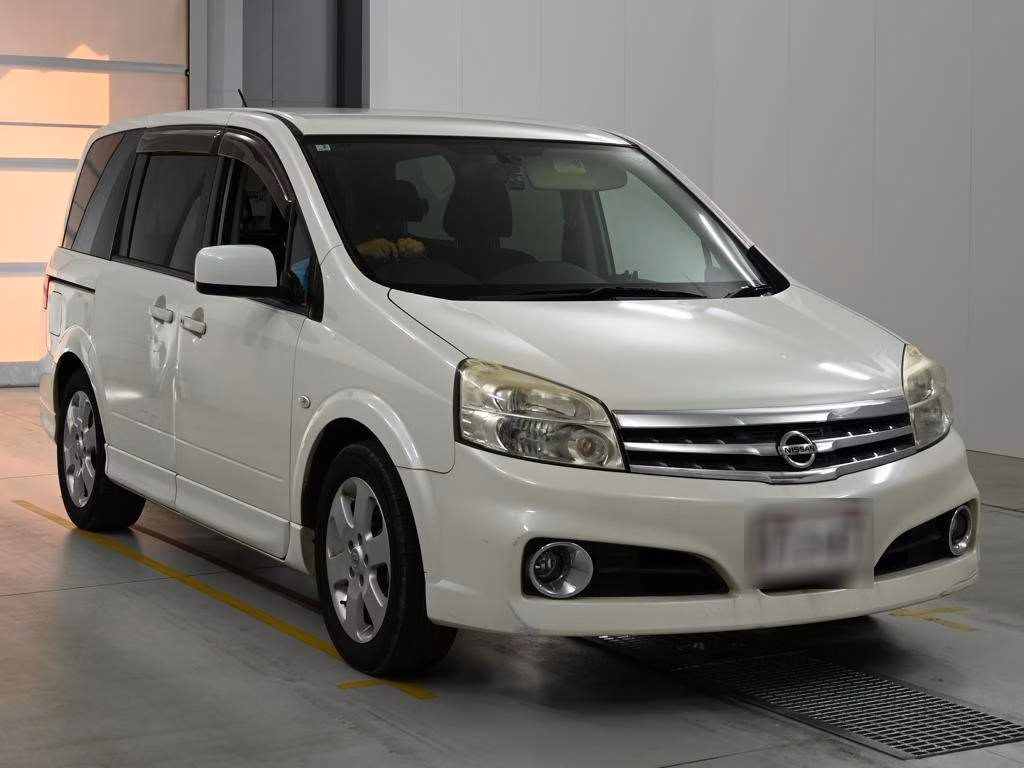 NISSAN LAFESTA