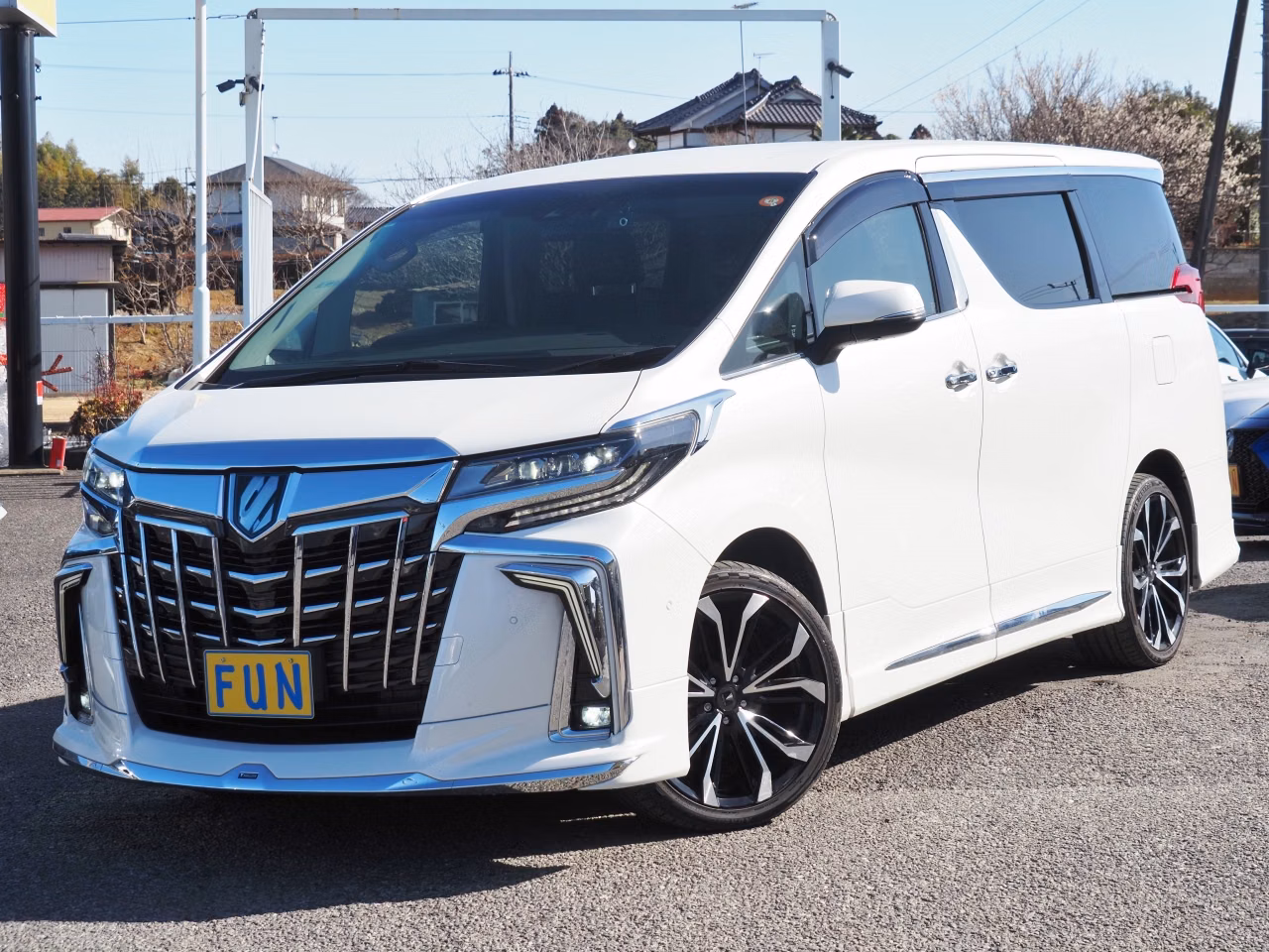 TOYOTA ALPHARD