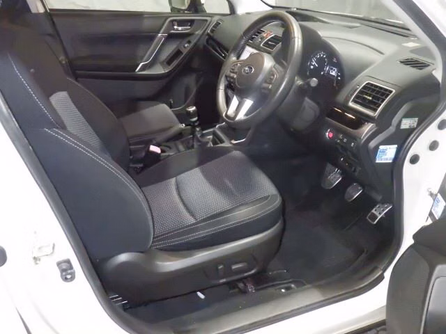 SUBARU FORESTER