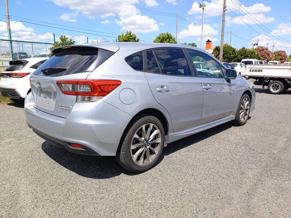 SUBARU IMPREZA