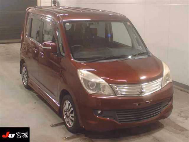 MITSUBISHI DELICA D:2