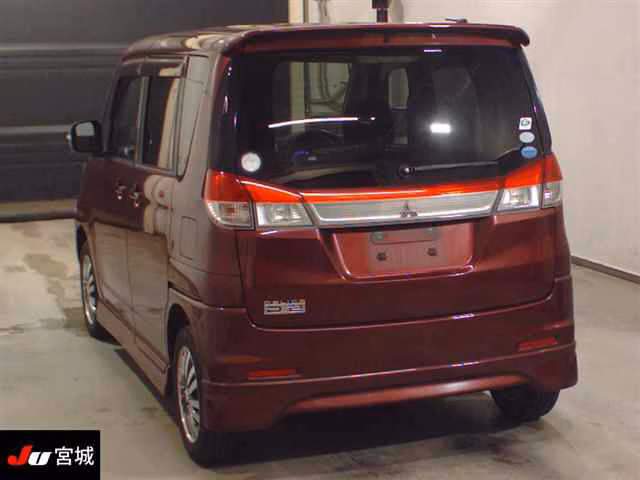 MITSUBISHI DELICA D:2