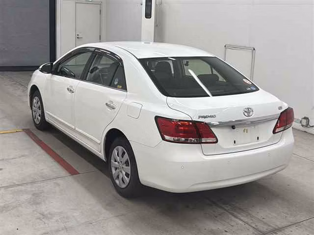 TOYOTA PREMIO