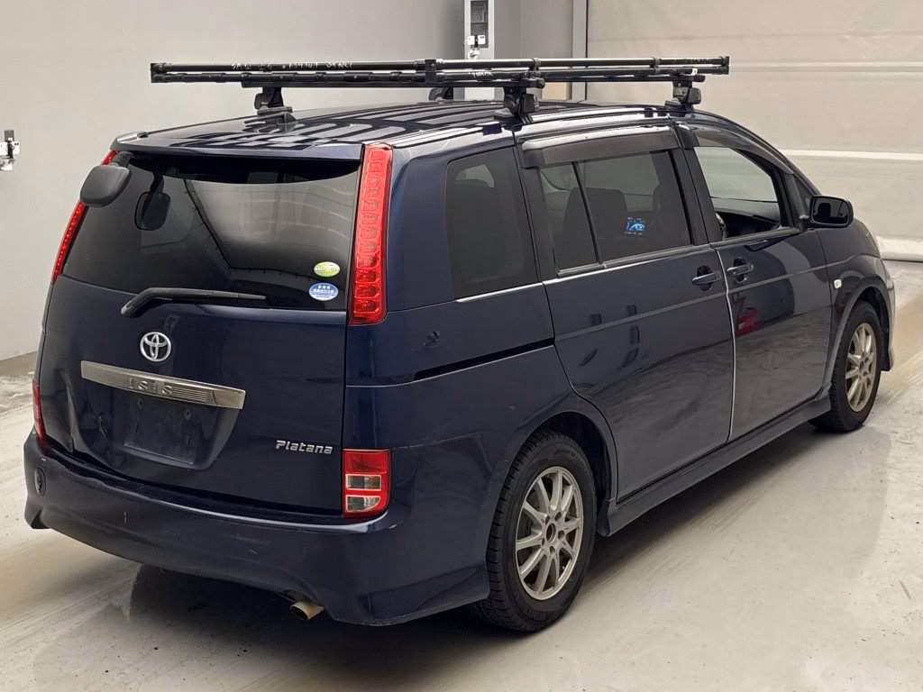 TOYOTA ISIS