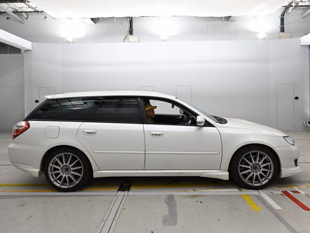 SUBARU LEGACY