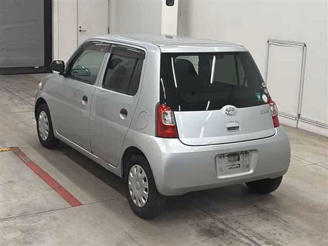 DAIHATSU ESSE