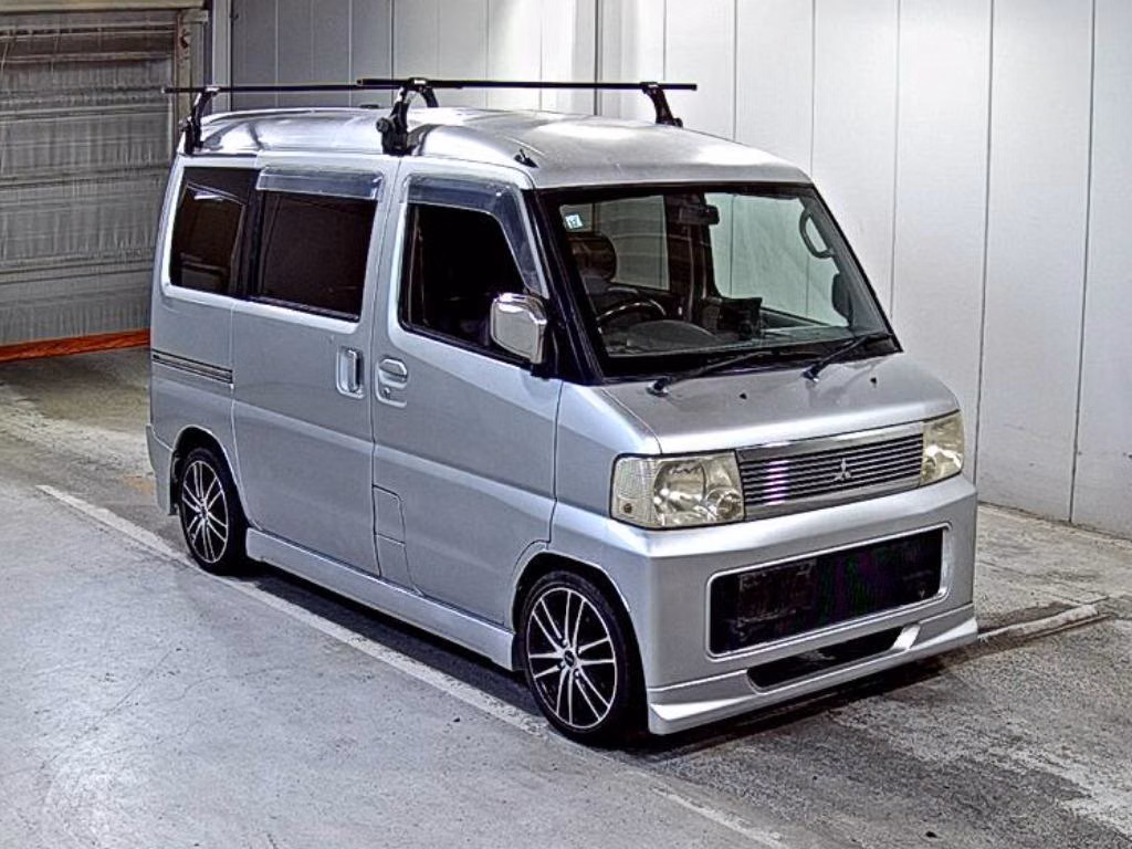 MITSUBISHI TOWN BOX