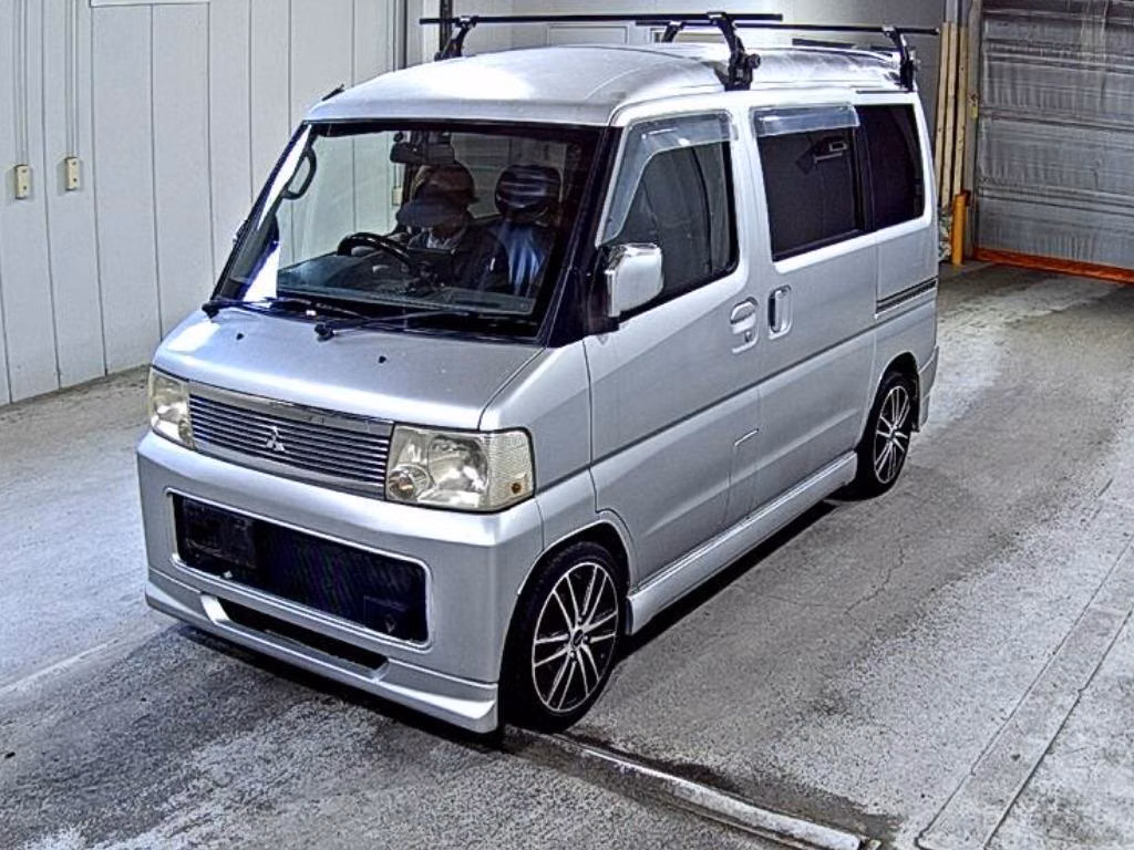 MITSUBISHI TOWN BOX