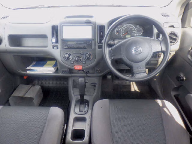 MAZDA FAMILIA