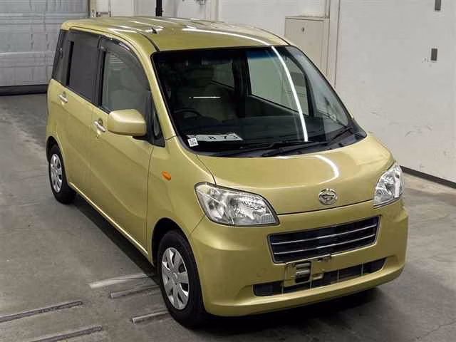 DAIHATSU TANTO EXE