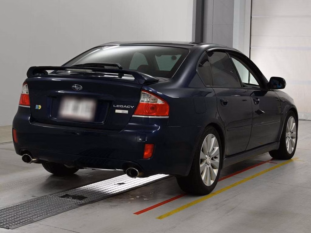 SUBARU LEGACY B4