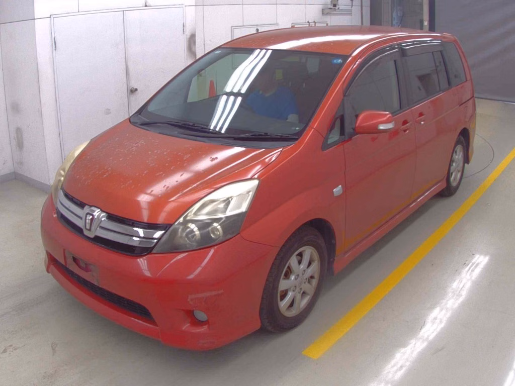TOYOTA ISIS