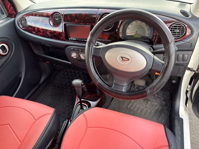 DAIHATSU MIRA GINO