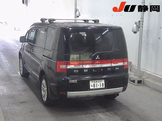MITSUBISHI DELICA D:5
