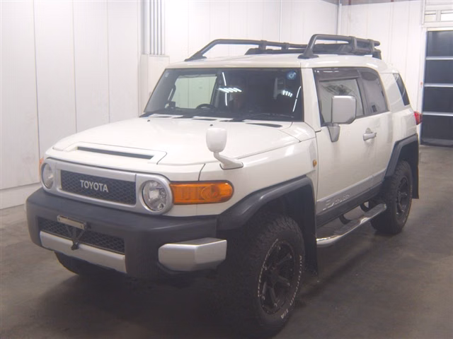 TOYOTA FJ CRUISER