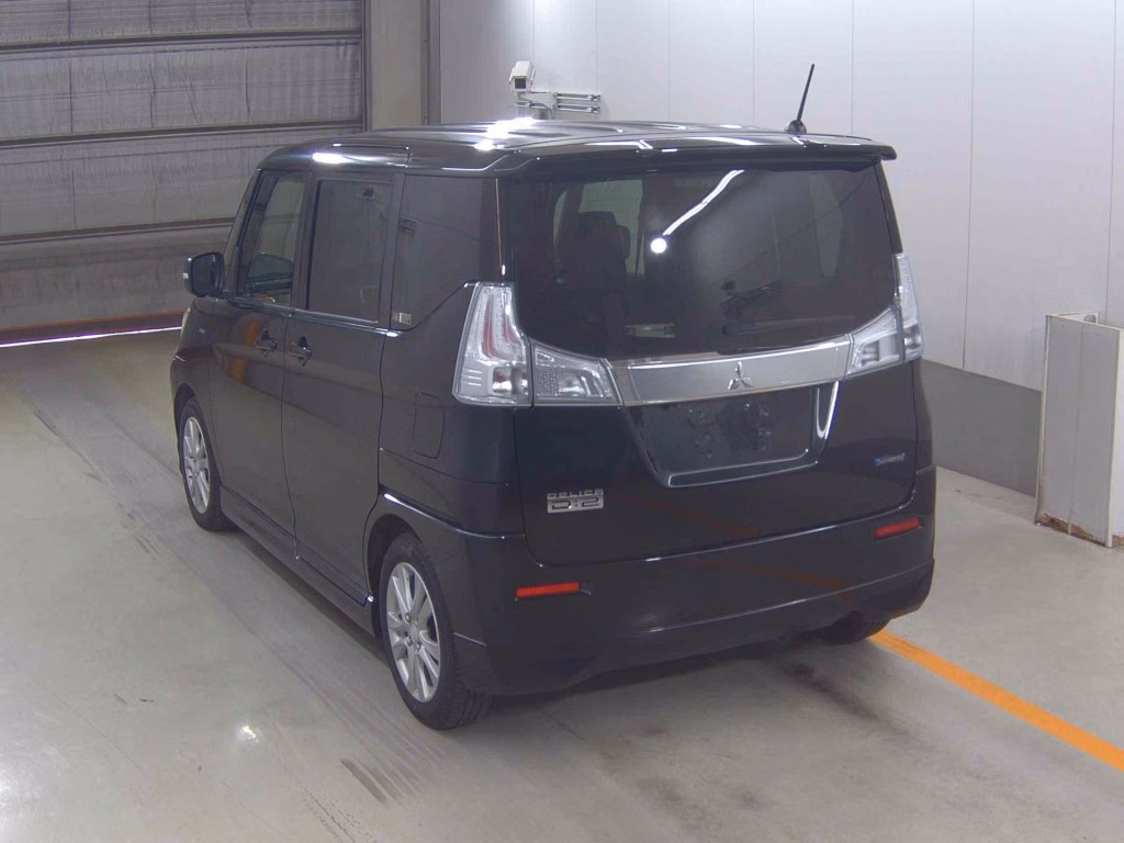 MITSUBISHI DELICA D:2