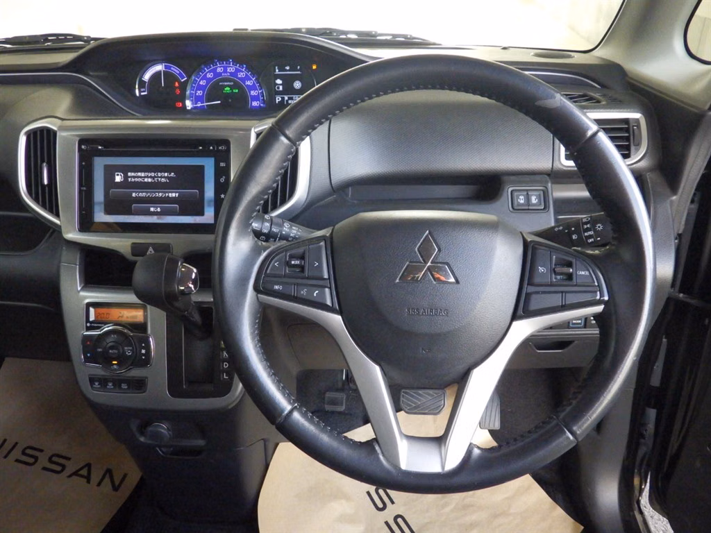 MITSUBISHI DELICA D:2