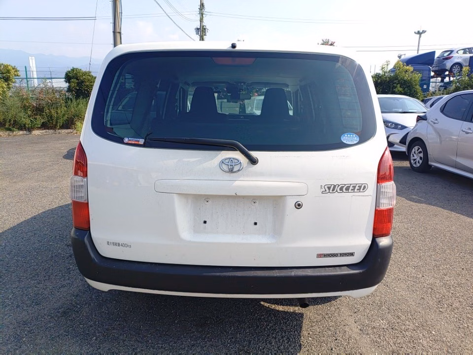 TOYOTA PROBOX