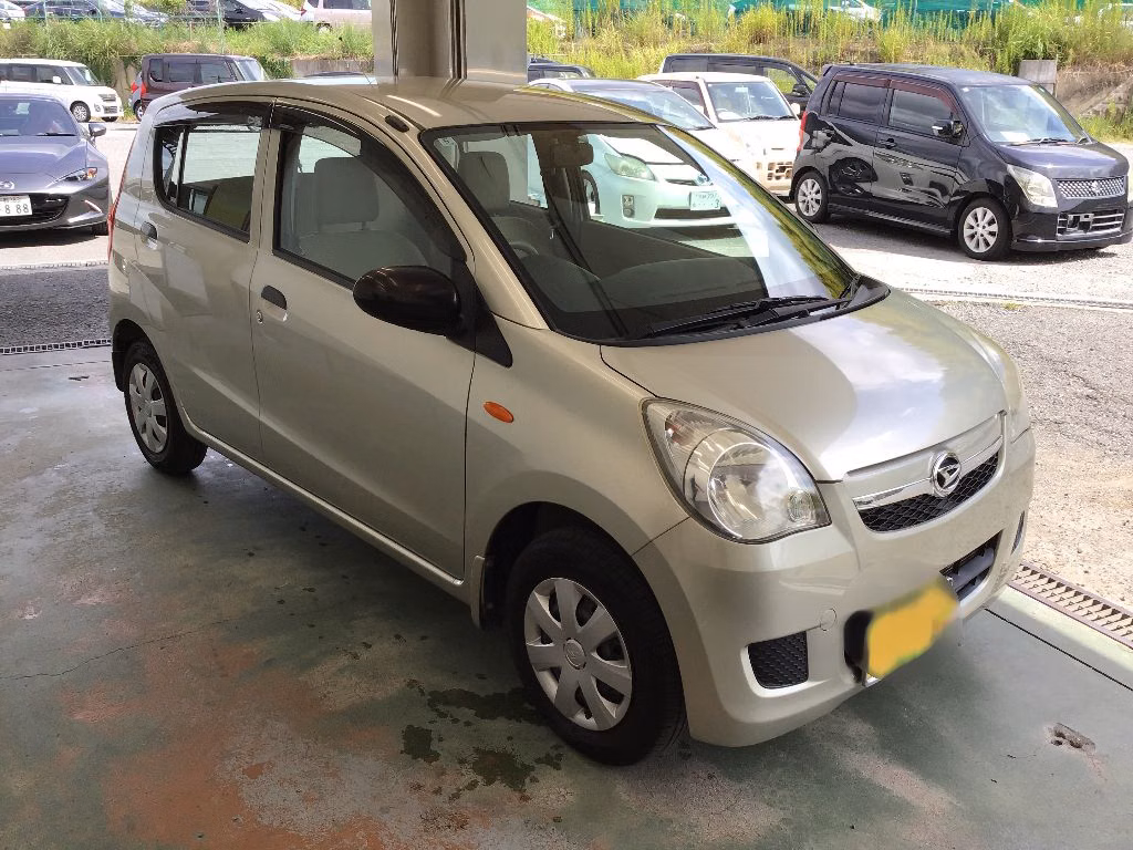 DAIHATSU MIRA