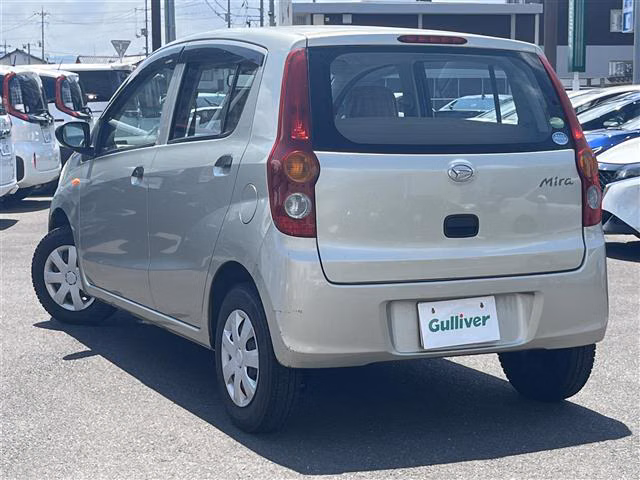 DAIHATSU MIRA