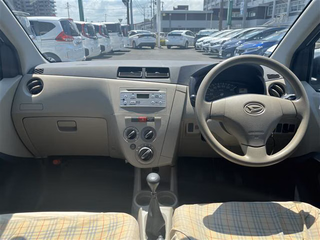 DAIHATSU MIRA
