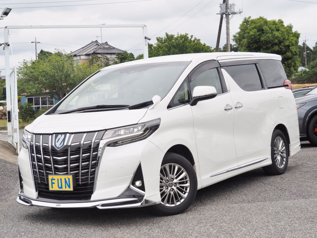 TOYOTA ALPHARD