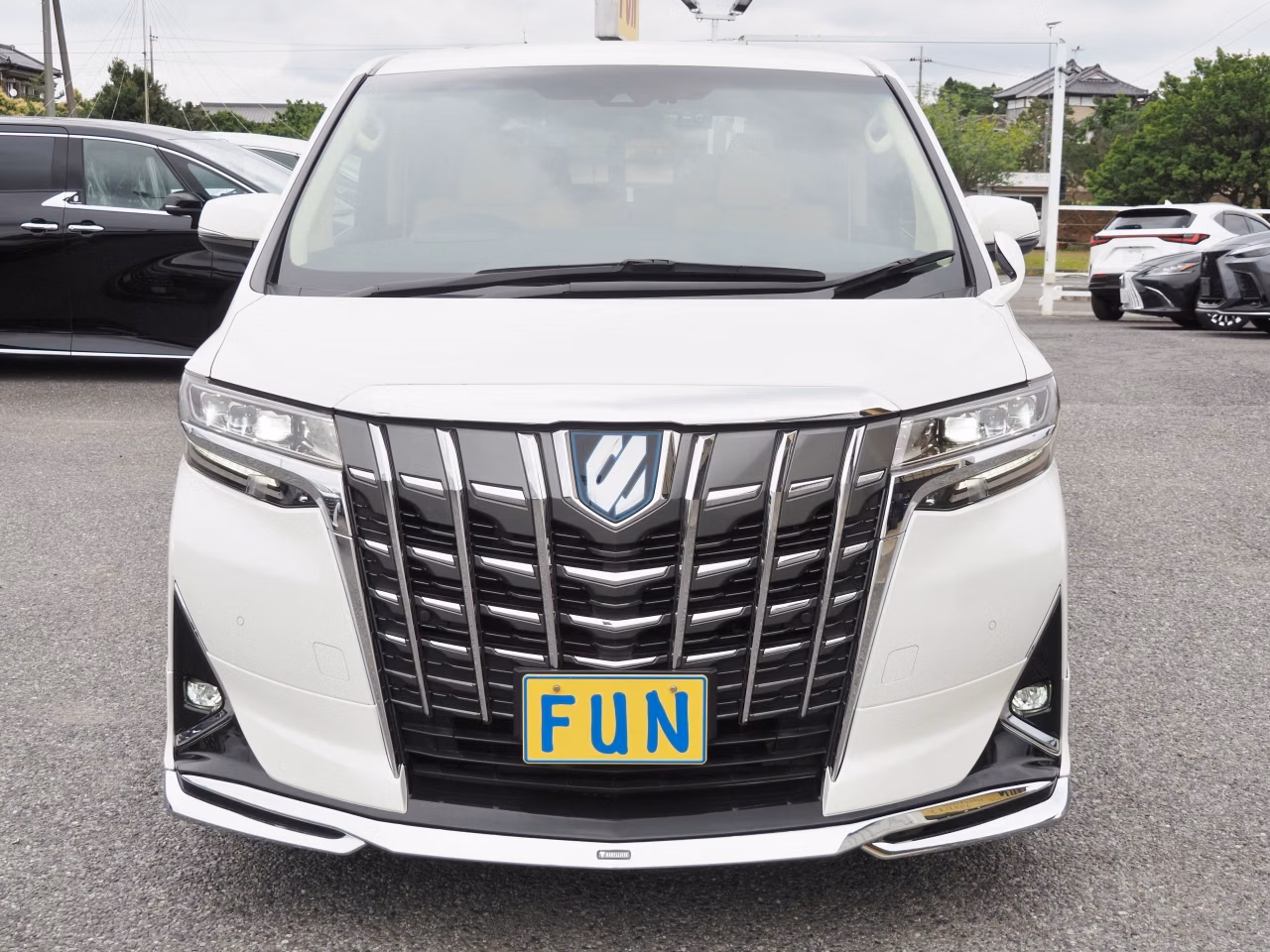 TOYOTA ALPHARD