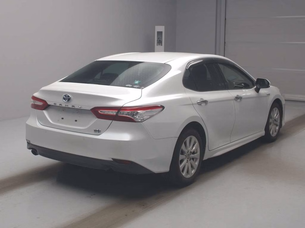 TOYOTA CAMRY