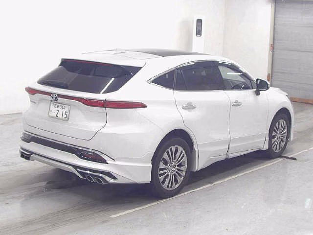 TOYOTA HARRIER