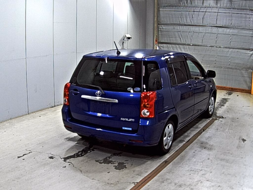 TOYOTA RAUM