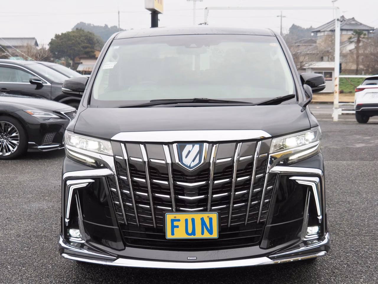 TOYOTA ALPHARD