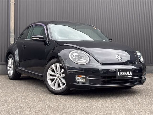 VOLKSWAGEN BEETLE