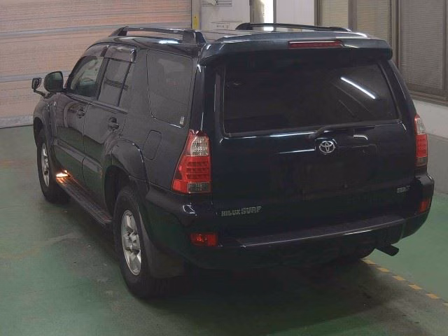 TOYOTA HILUX SURF