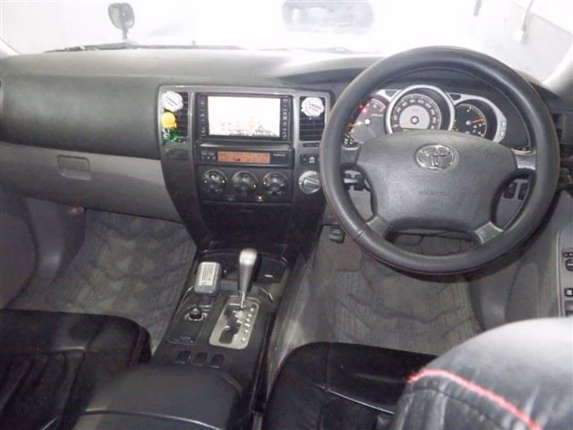 TOYOTA HILUX SURF
