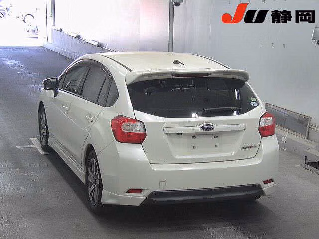 SUBARU IMPREZA