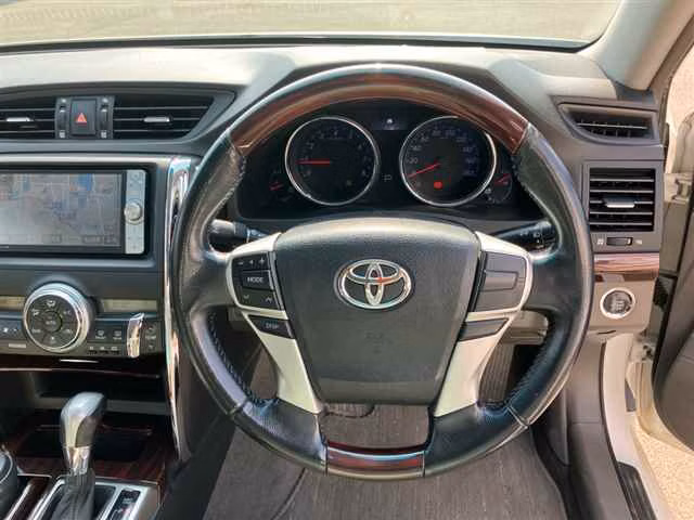 TOYOTA MARK X