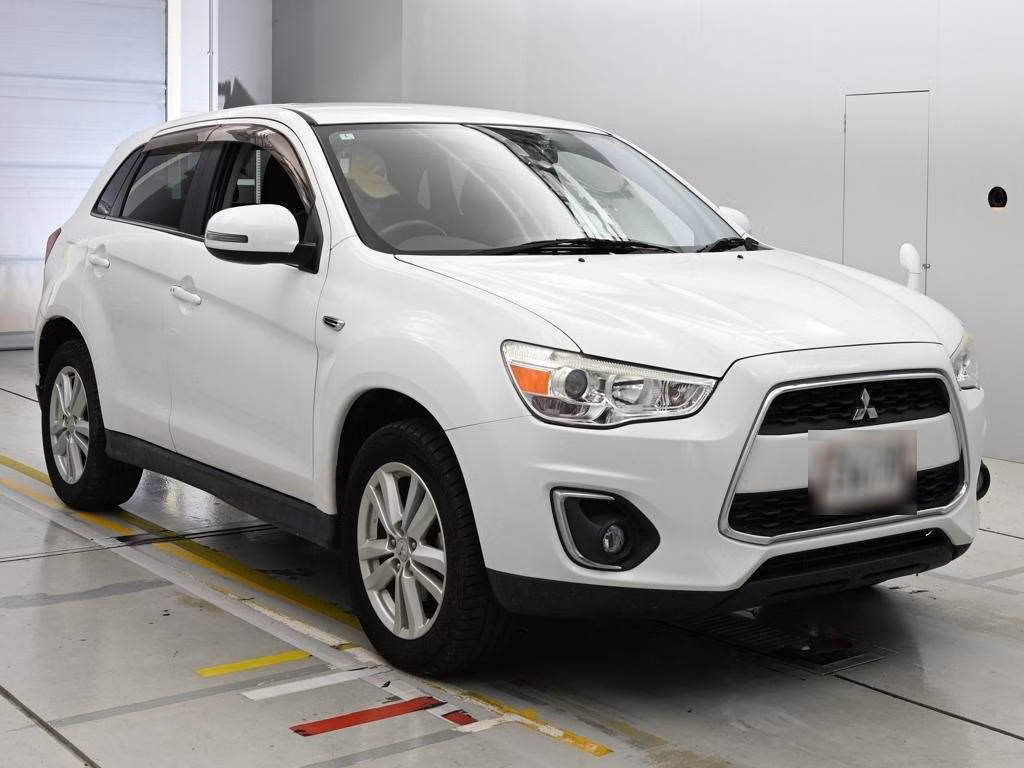 MITSUBISHI RVR