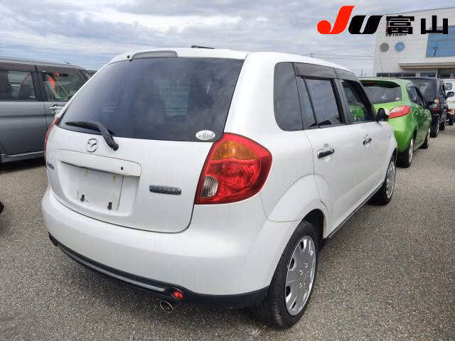 MAZDA VERISA