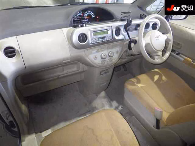 TOYOTA PORTE