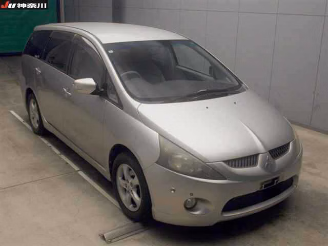 MITSUBISHI GRANDIS