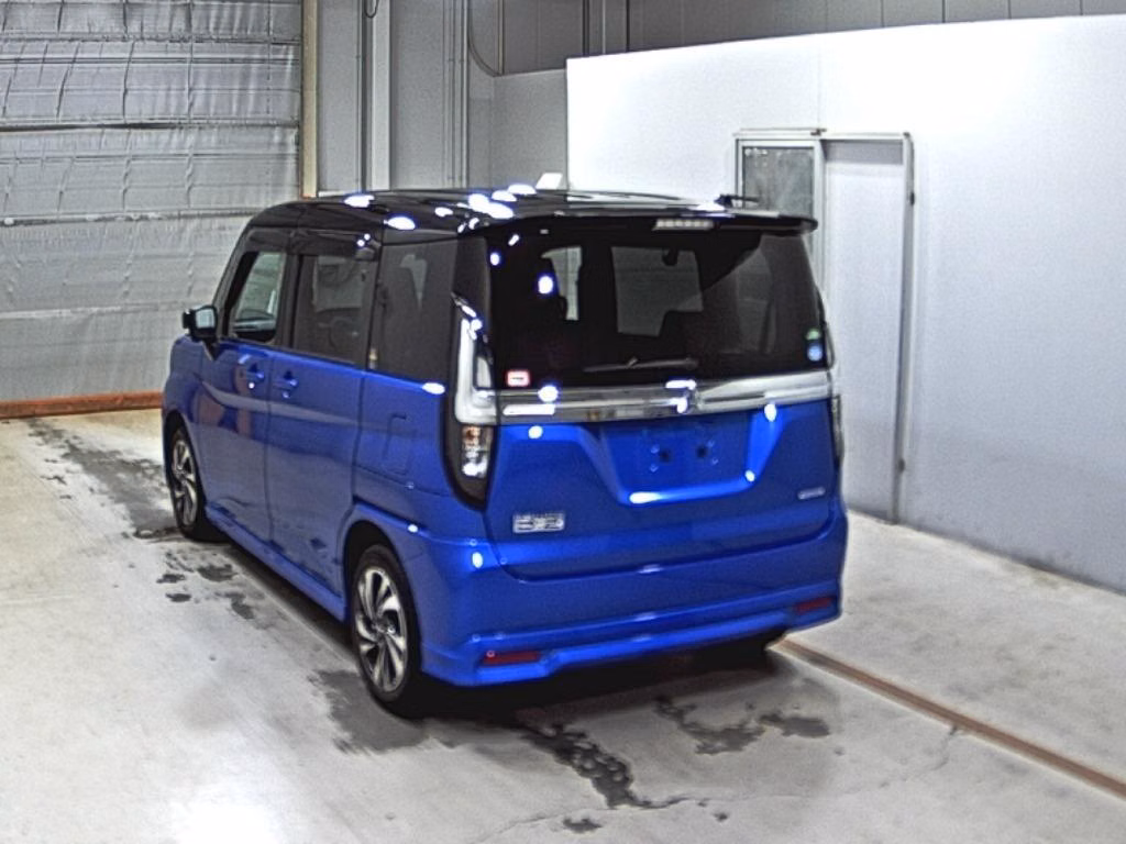 MITSUBISHI DELICA D:2